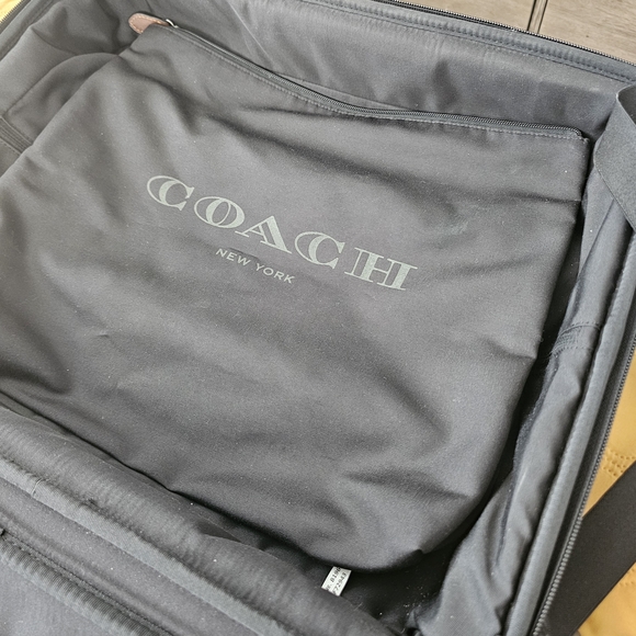 Coach Camo Print Men's Bag - Picture 12 of 12